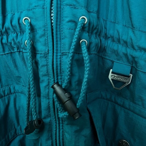 Gorgeous Teal Vintage Skiwear by Tyrolia by HEAD in Size 12 - Picture 3 of 5